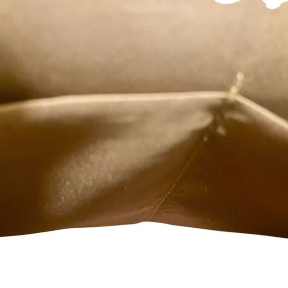 Mary Frances purse - Picture 8 of 10